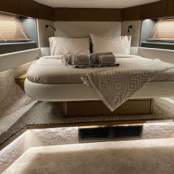 Bavaria R55 Fly Valluga Mallorca 13