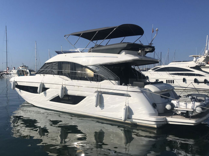 Bavaria R55 Fly Valluga Mallorca 8