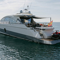 yate Aicon 72 Manzanos 2 Mallorca