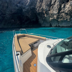 Motorboat Axopar 28 T-Top Bella Maria Mallorca 10