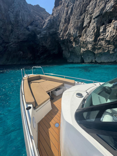 Motorboat Axopar 28 T-Top Bella Maria Mallorca 10