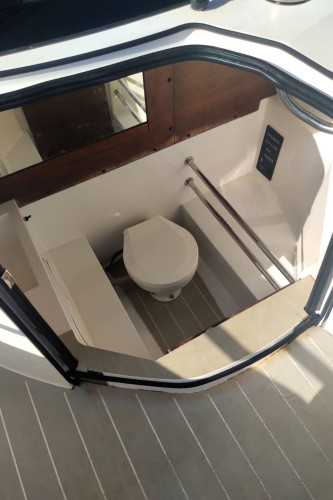 Motorboat Axopar 28 T-Top Bella Maria Mallorca 15