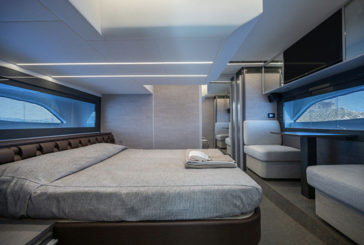 Polar Pershing 5x Majorque 14