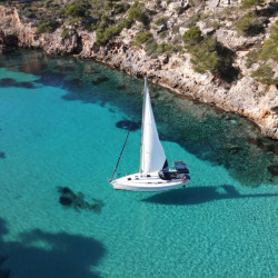 Sailboat Bavaria 36 Servus Mallorca 9