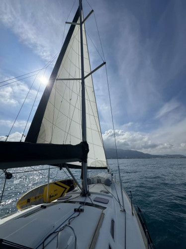 sailboat Beneteau Oceanis 473 Mallorca 3