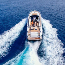 Yate Riva 63 Sede Mallorca 13