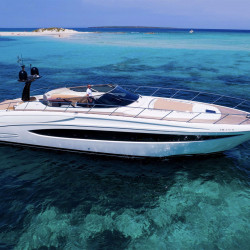 Yate Riva 63 Sede Mallorca 15