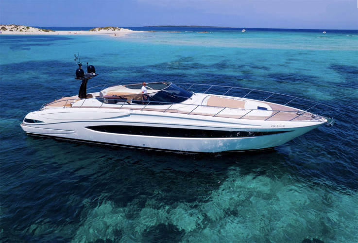 Yate Riva 63 Sede Mallorca 15