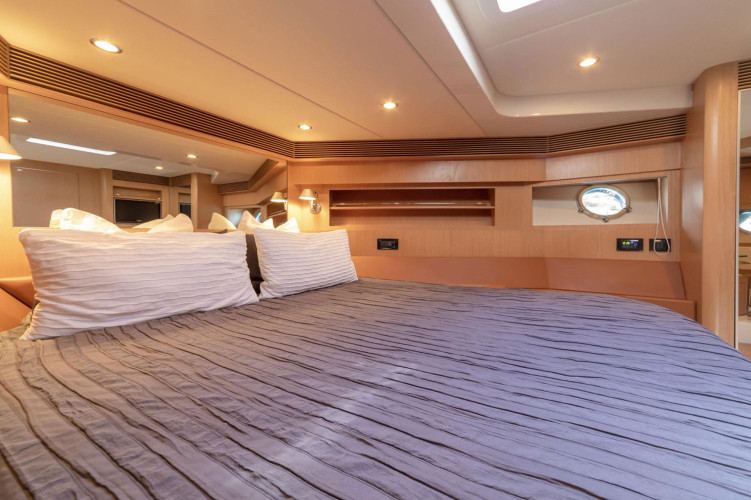 Yate Riva 63 Sede Mallorca 20