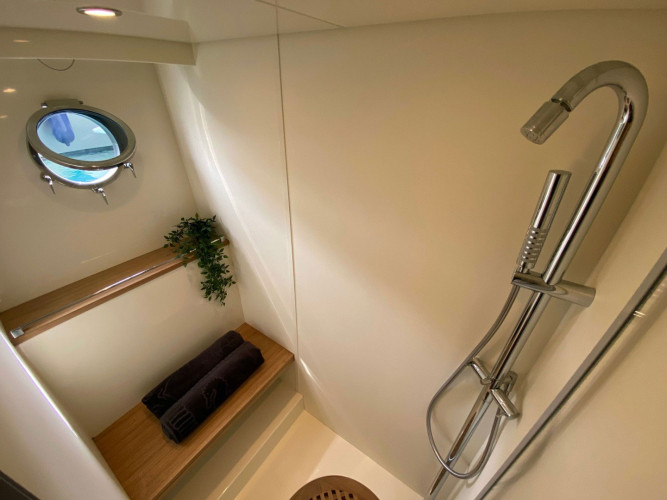 Yate Riva 63 Sede Mallorca 9