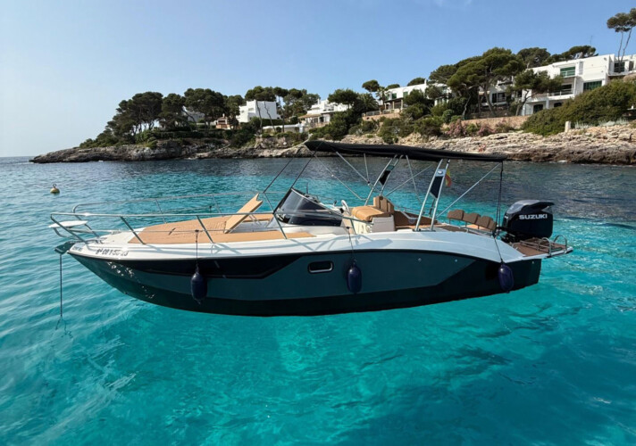 Barca a motore Trimarchi 85 Maiorca 4