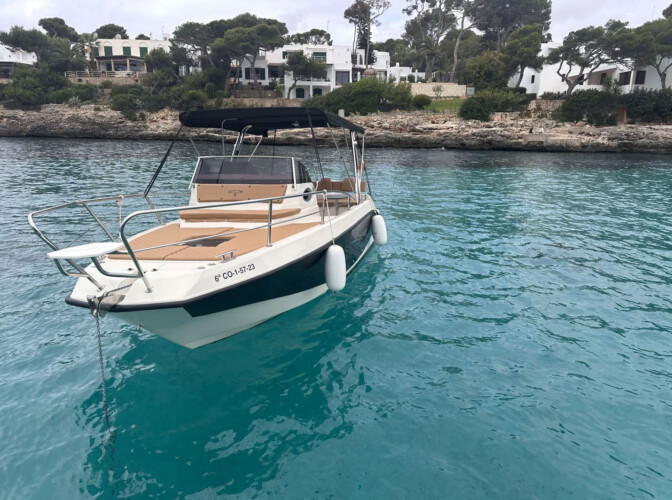 Barca a motore Trimarchi Marge 23 Maiorca 4