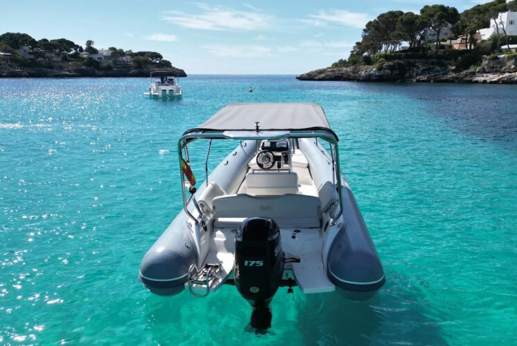 РИБ BWA 22 GT Митхана Майорка 4