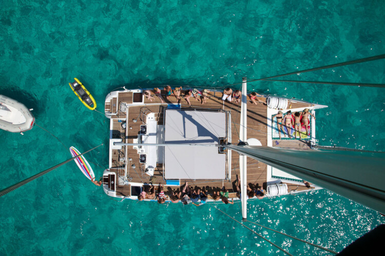 Катамаран Oasis Lux CAT 50 Mallorca 7