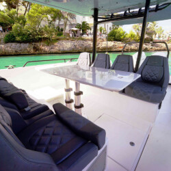 Моторная лодка Axopar 37 Maverick Mallorca 12