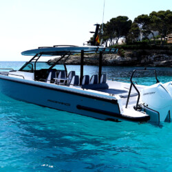 Моторная лодка Axopar 37 Maverick Mallorca 2