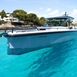 Моторная лодка Axopar 37 Maverick Mallorca 3