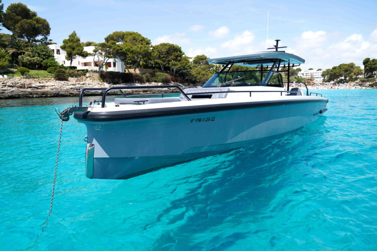 Моторная лодка Axopar 37 Maverick Mallorca 3