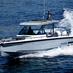 Моторная лодка Axopar 37 Maverick Mallorca 8