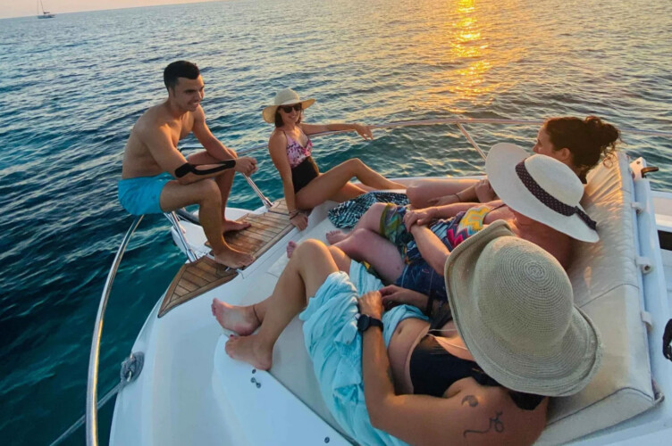 Barca a motore Barqa Q20 Embat Maiorca 4