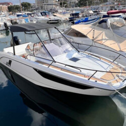 Моторная лодка Beneteau Flyer 8 Mallorca 3