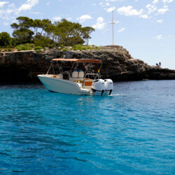 Bateau à moteur Invictus FX270 Anais Mallorca 1