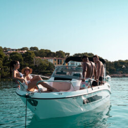 Barca a motore Karnic SL601 Heaven Maiorca 10