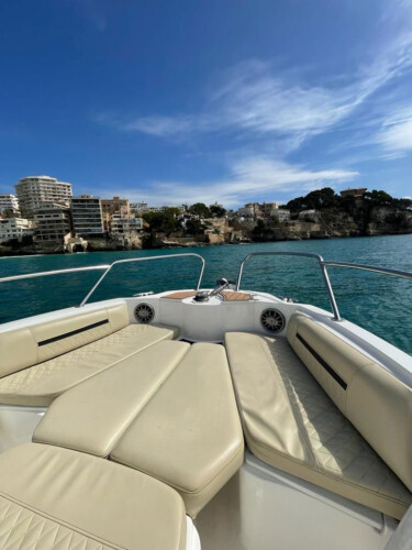 Barca a motore Karnic SL601 Heaven Maiorca 17