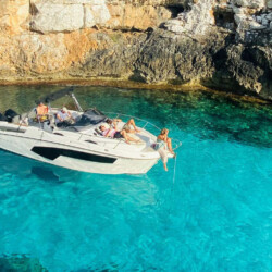 Lancha Karnic SL800 Ángeles Mallorca 15