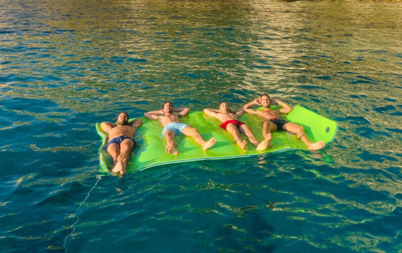 Lancha Karnic SL800 Ángeles Mallorca 8