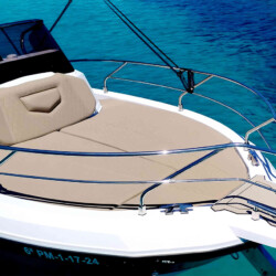 Motorboat Ranieri Next 220 SH Pamboli Mallorca 13