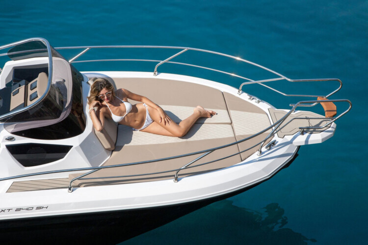 Motorboat Ranieri Next 240 SH Variat Mallorca 3