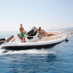 Motorboat Ranieri Next 240 SH Variat Mallorca 6