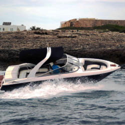 Lancha motora Regal 2700 Queen of Tortuga Mallorca 6