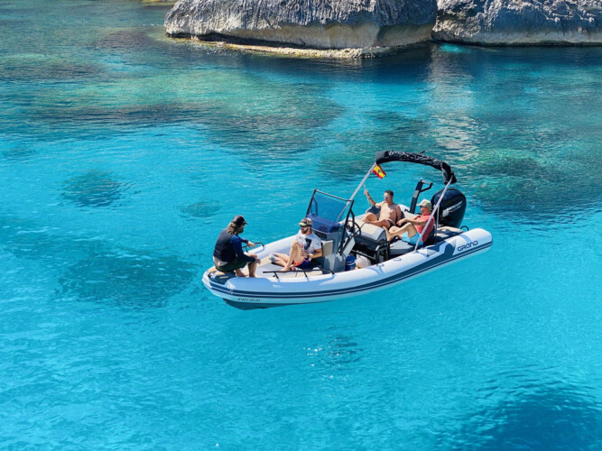 Embarcación neumática Grand D600 Lux Bullet Mallorca 6