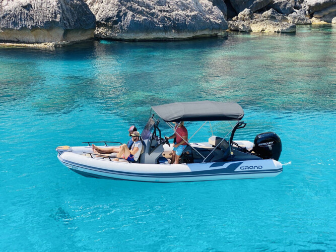 Embarcación neumática Grand D600 Lux Bullet Mallorca 8