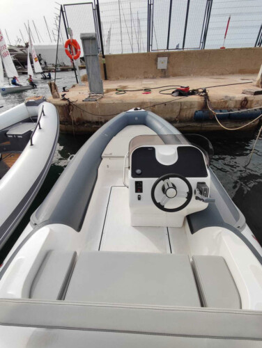 Semi-rigide MV Marine 500 Majorque 5