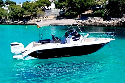 alquilar barco a motor Ranieri Next 240 SH Variat Mallorca