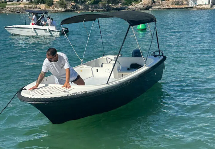 Boat without licence Marion 500 Cala Dor 2