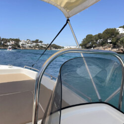 Motorboat Karel 400 Cala dOr 1