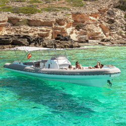 Embarcación neumática Sacs Stratos Chapruski Mallorca 4