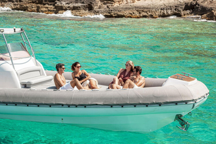 RIB Sacs Stratos Chapruski Mallorca 6