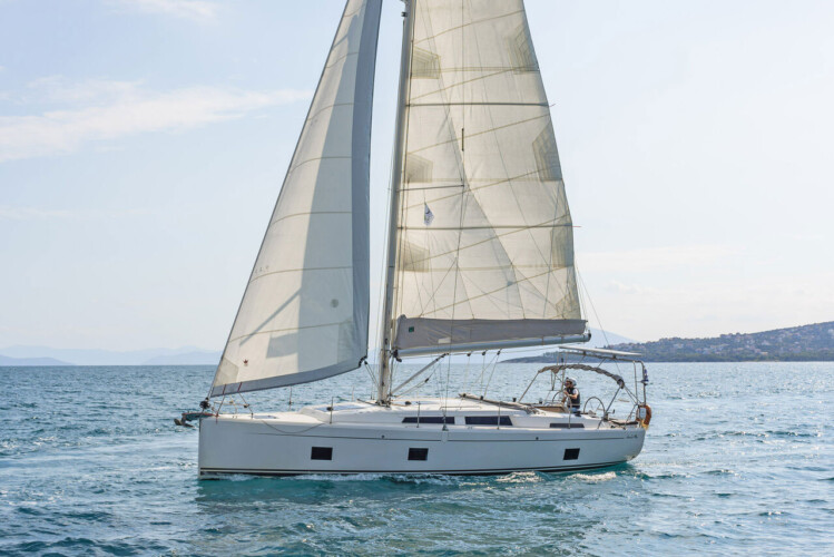 Sailboat Hanse 418 Seacret Mallorca 5