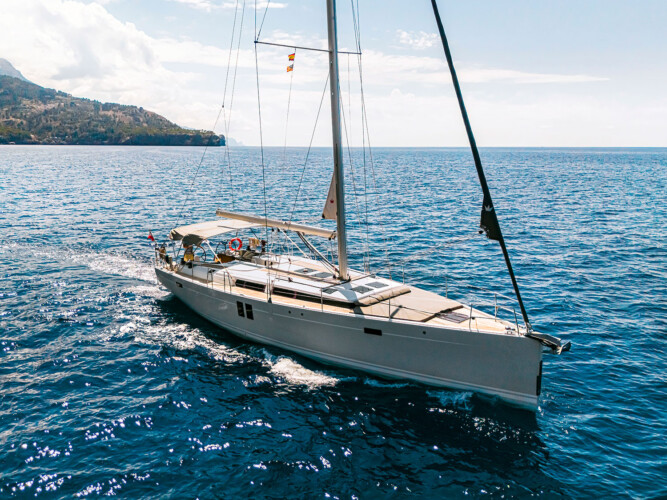 Sailboat Hanse 495 Vesper Mallorca 15