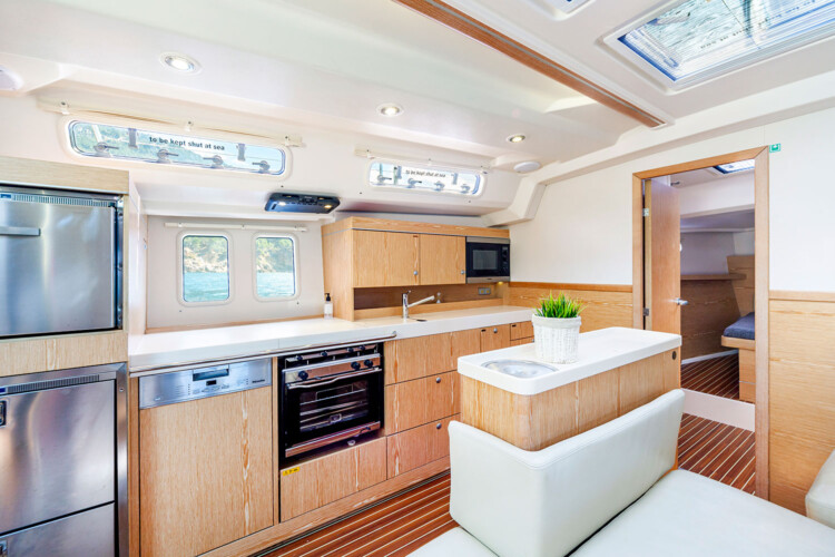 Sailboat Hanse 495 Vesper Mallorca 9