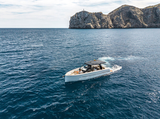 Yacht Fjord 39 XL Season 3 Mallorca 14