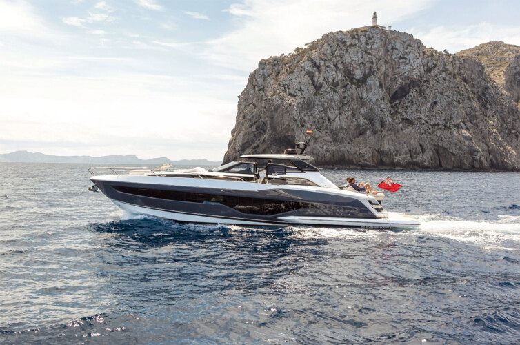 Yate Sunseeker Superhawk 55 Eliseaum Mallorca 24
