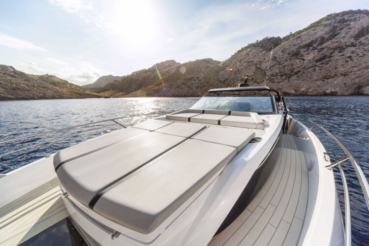 Yate Sunseeker Superhawk 55 Eliseaum Mallorca 38