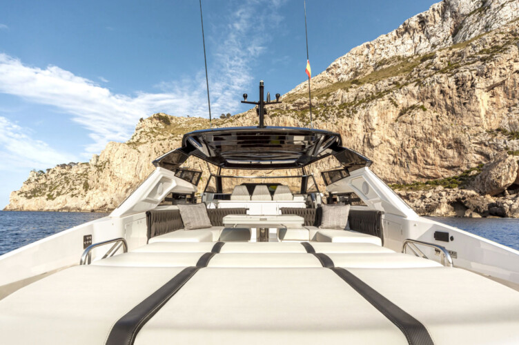 Yate Sunseeker Superhawk 55 Eliseaum Mallorca 39