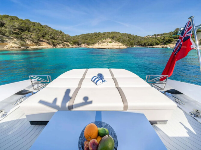 Yate Sunseeker Superhawk 55 Eliseaum Mallorca 4